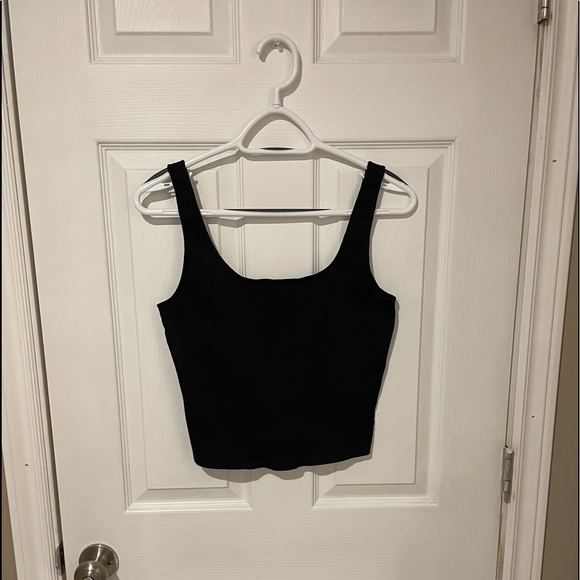 Selling some summer/spring clothes. - Picture 3 of 5